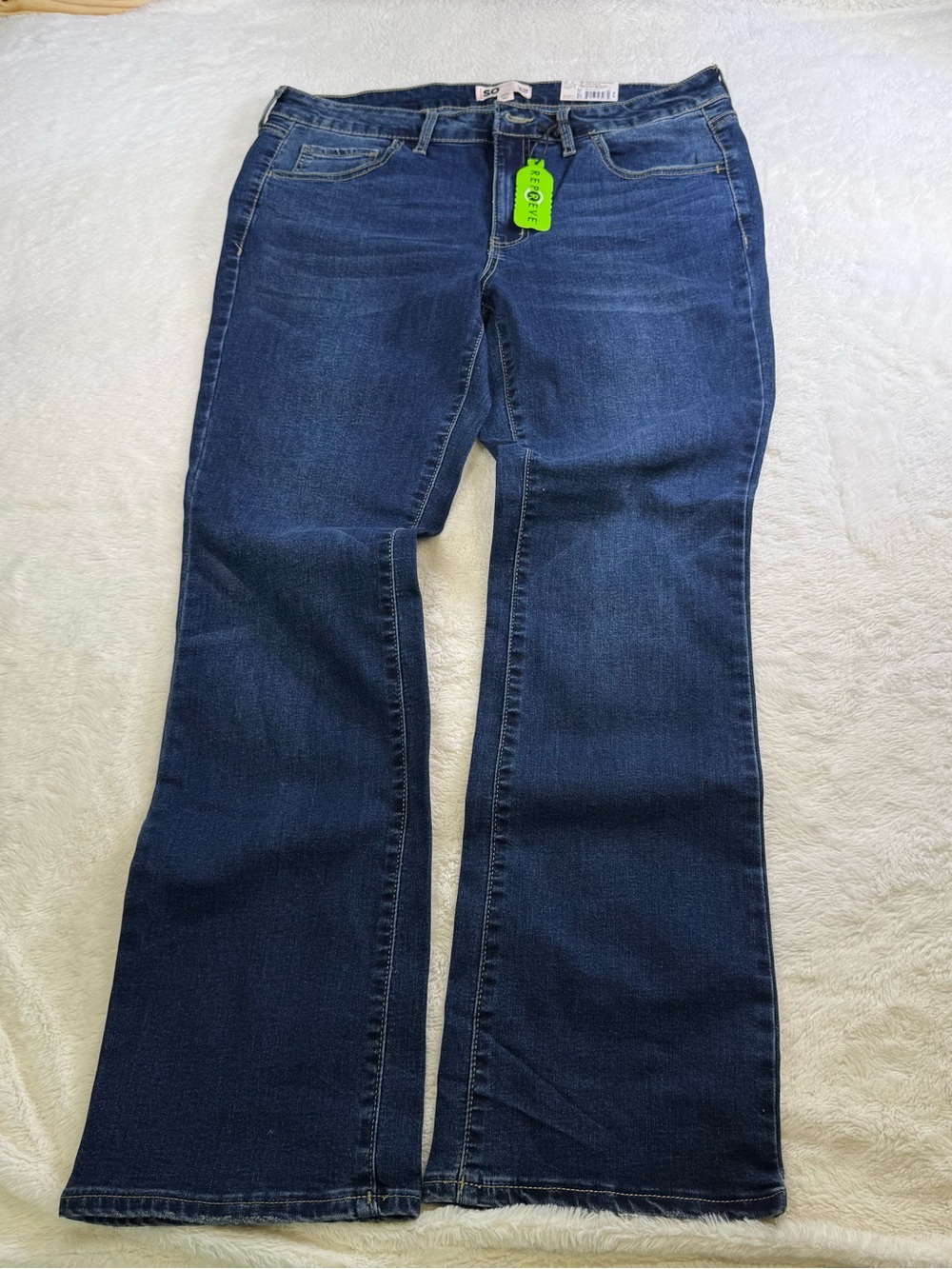 SO Low Rise Bootcut Jeans Juniors Size 17 Superstretch Dark Wash NWT